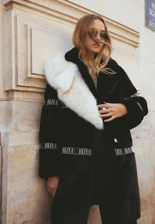 Czarne futro oversize FLORENCE