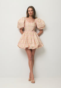 Różowa sukienka mini w kwiatowy print MOSY